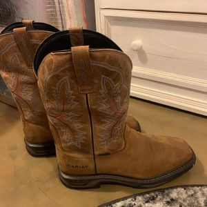 Ariat men’s boots size 13 EE (wide)